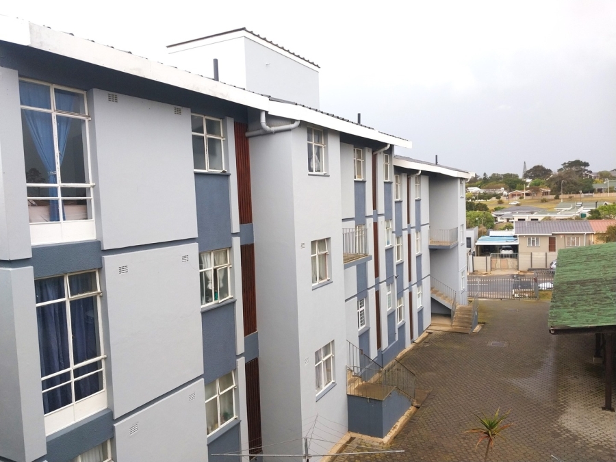 1 Bedroom Property for Sale in Da Nova Western Cape